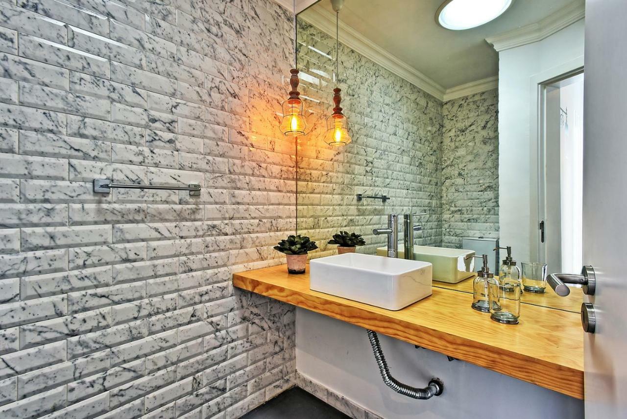 Localtraveling Cathedral & Castle - Family Apartments 리스본 외부 사진